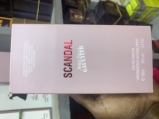 Parfum scandale ´´´