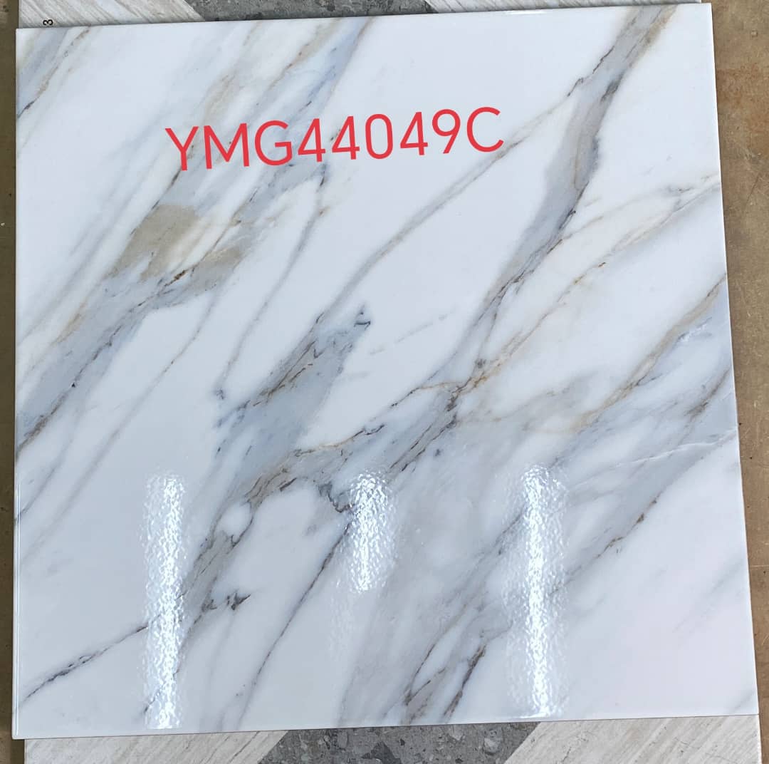 C, 40/40 un carton 