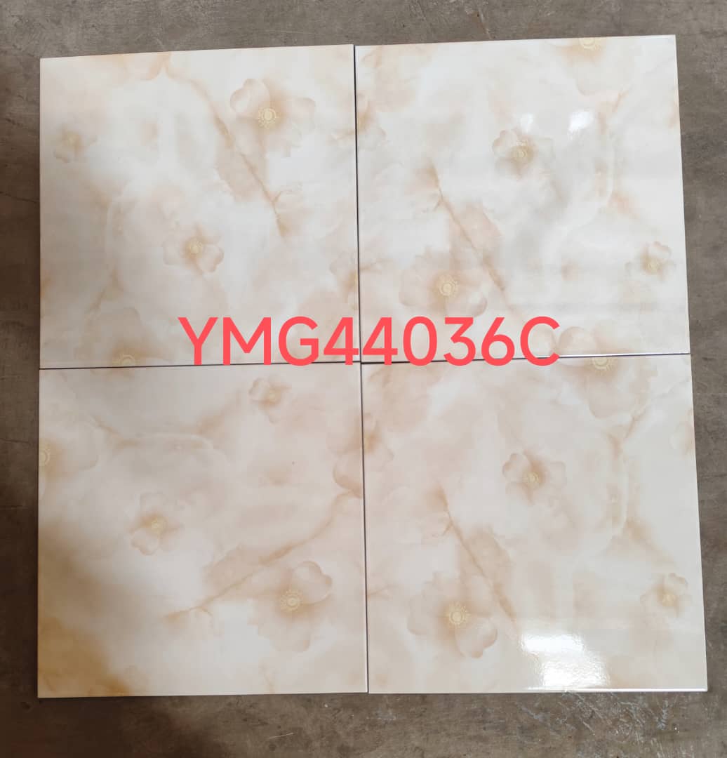 Un carton Cc40/40