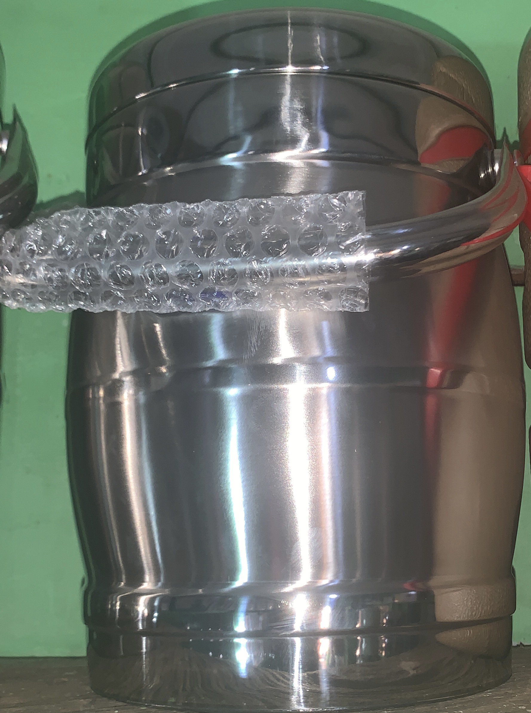 8l